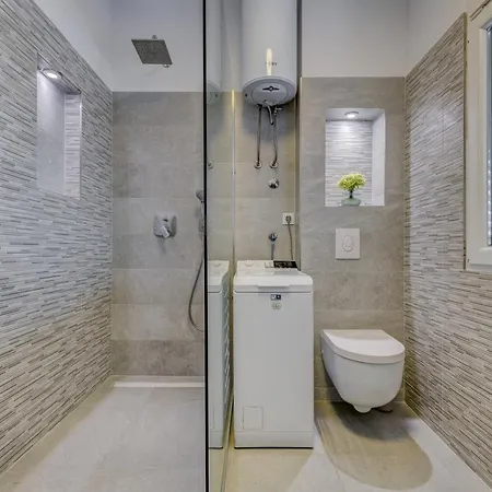 Marjan Nest Apartamento *